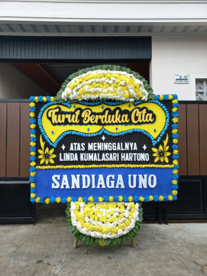 Papan Bunga Duka di Cisantren Kidul